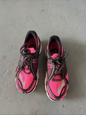 Brooks PureFlow Womens Running Shoes Pink Black Low Top Sneakers